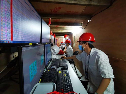 光影定格情系藍天，技能守護安全飛行——中南空管局局直職工攝影比賽暨作品展通訊設(shè)備修理側(cè)記